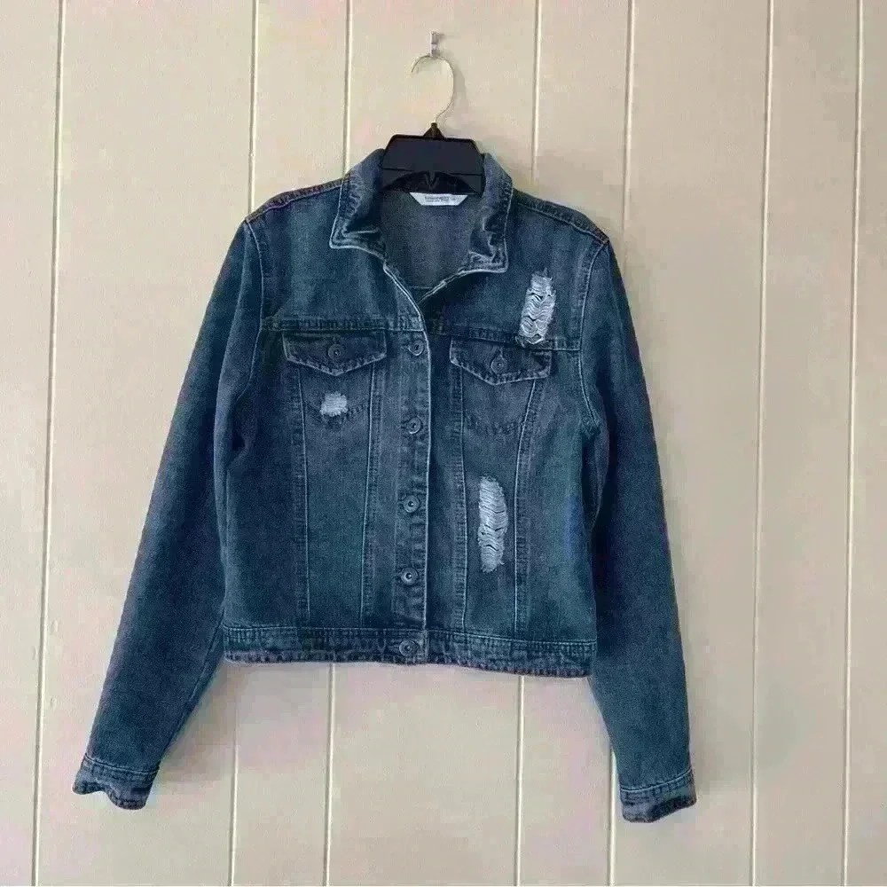 Womens Highway Jeans Distressed Jean Denim Jacket Size M Light Wash New!